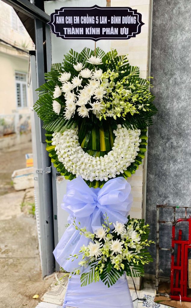 Hoa Đám Tang Tp.Phan Thiết Lời Chia Buồn Ý Nghĩa và Mẹo Lựa Chọn Hoa Phù Hợp